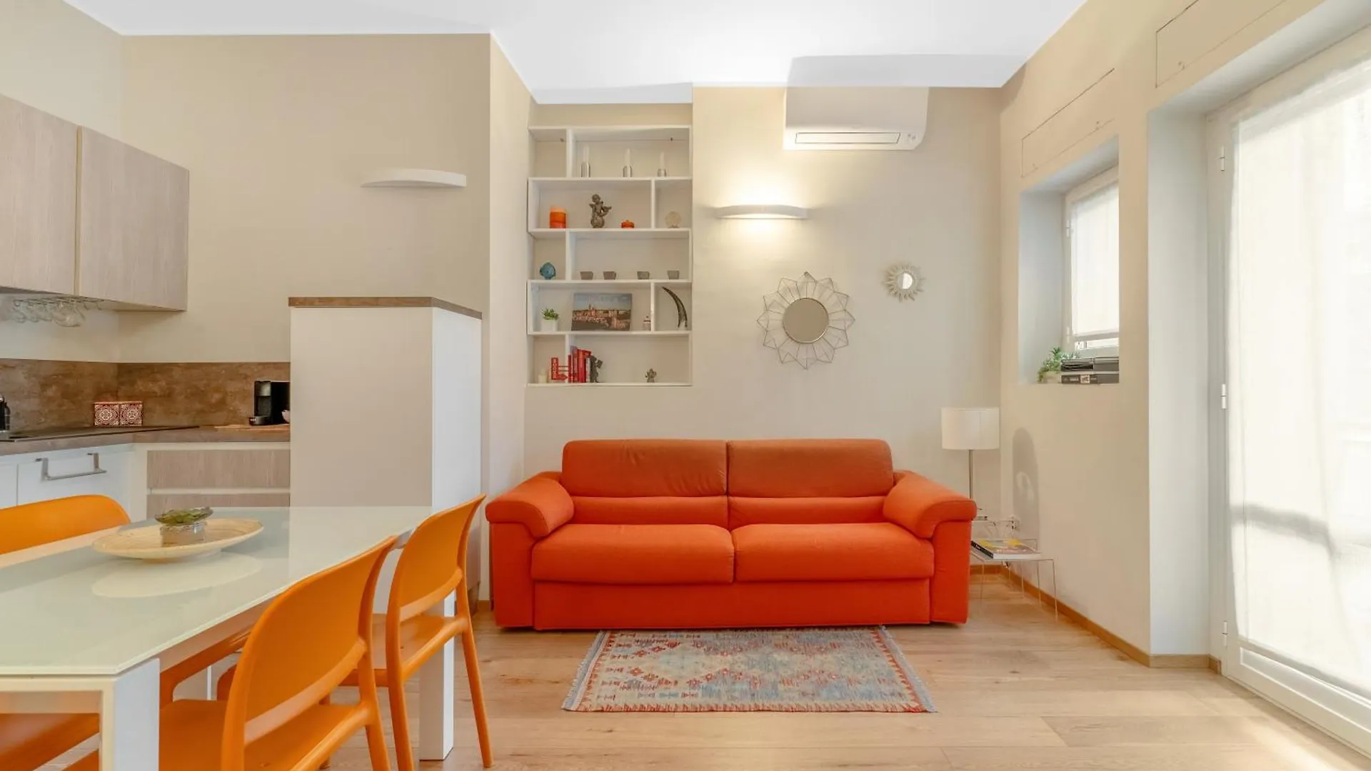 Easy Isola Apartment Mediolan 0*,  Włochy