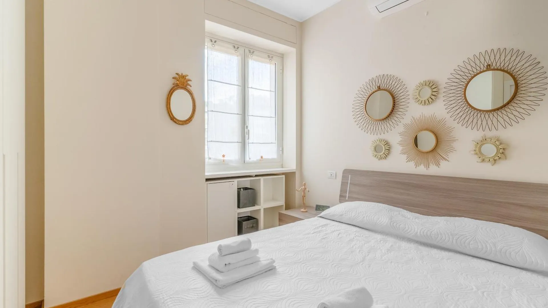 Easy Isola Apartment Mediolan
