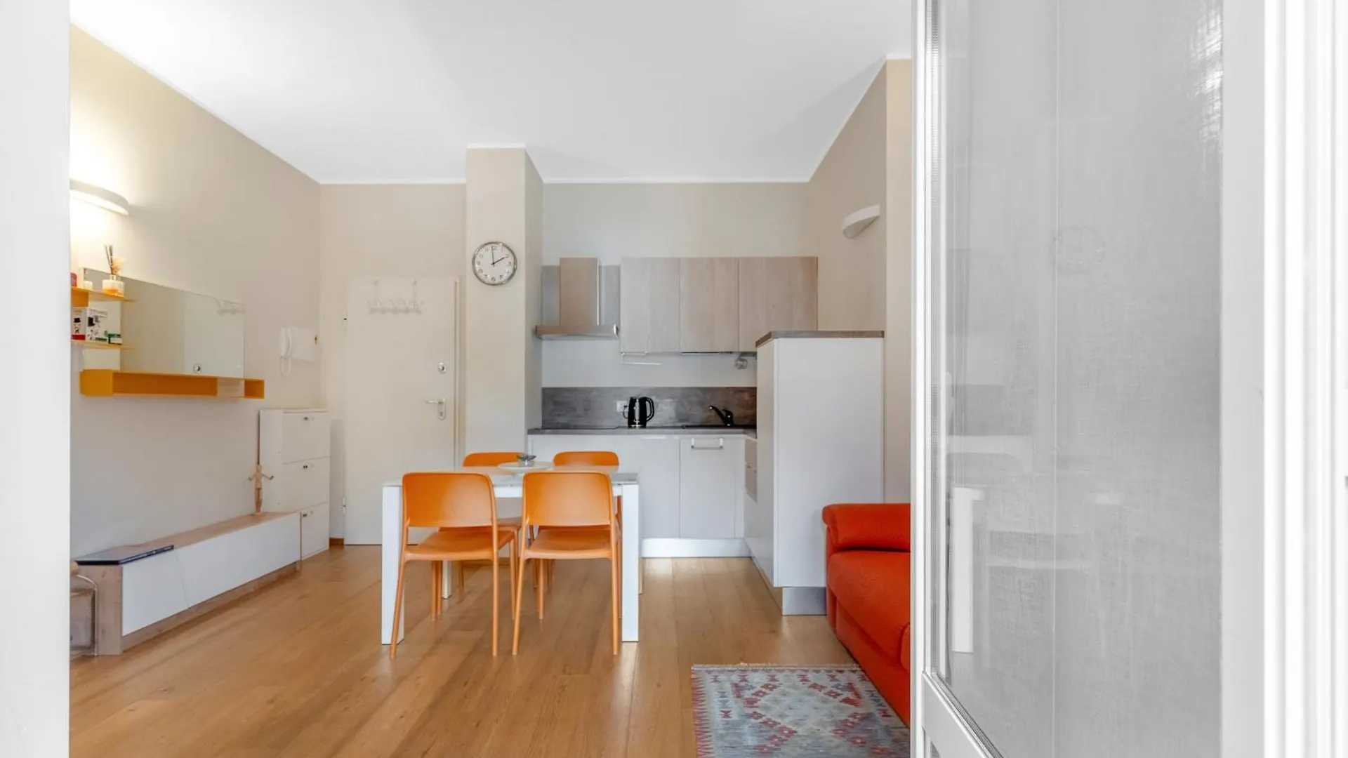 Easy Isola Apartment Mediolan