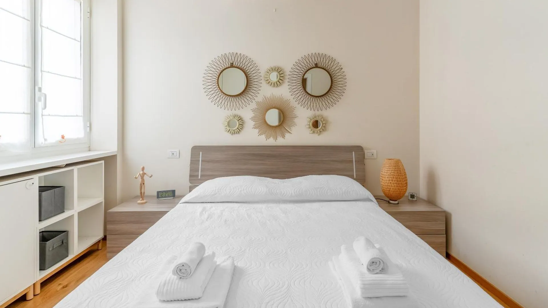 Easy Isola Apartment Mediolan 0*,