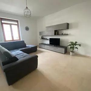 Apartament Elegante In Centro, Bergamo