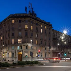 Pensjonat Daplace - Corso Monforte, Mediolan