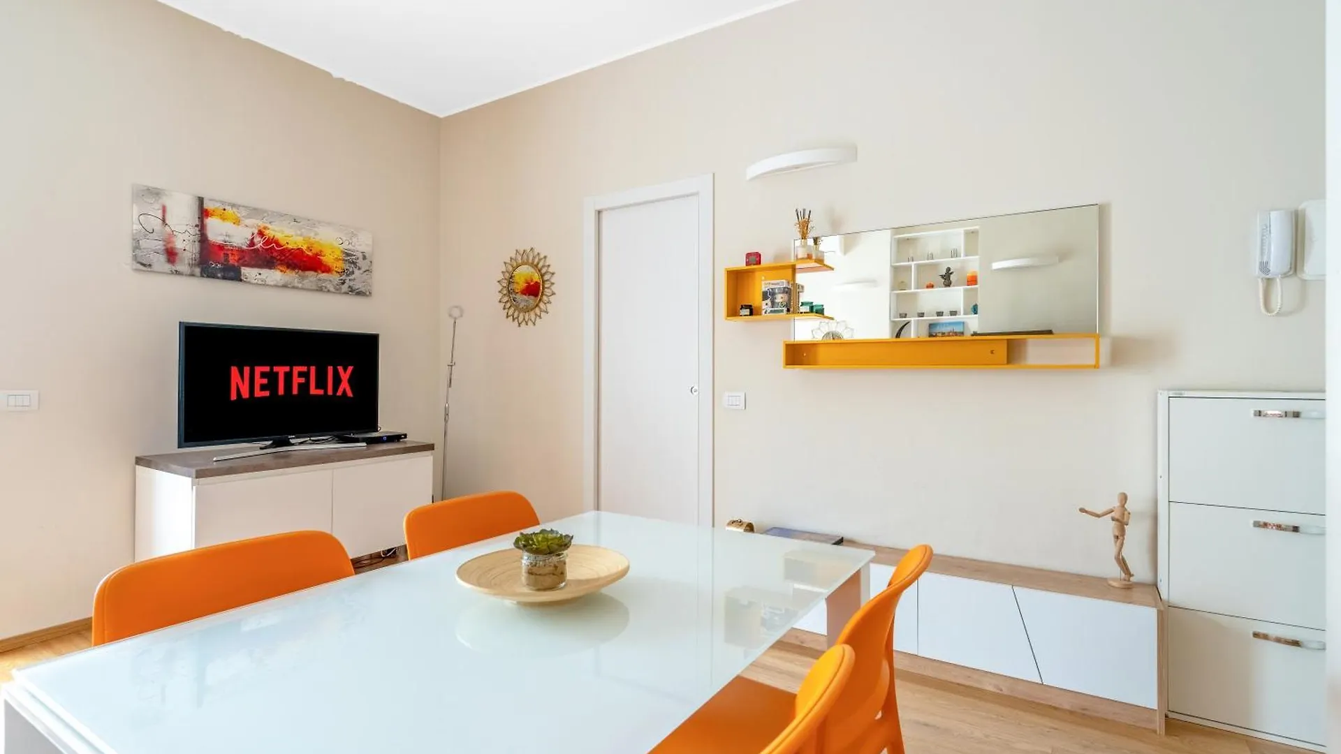 Easy Isola Apartment Milano İtalya